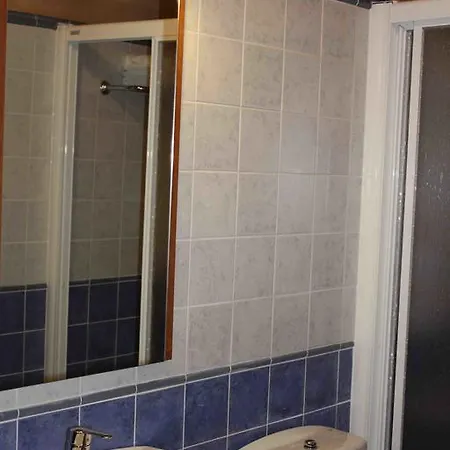 アパート Rio Mora モラ・デ・ルビエロス